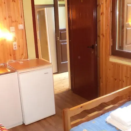Morfeas Nest Aparthotel 3*