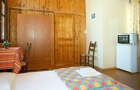 Morfeas Nest 3*